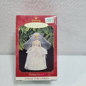 Hallmark Keepsake Ornament Wedding Day Barbie Collector's Series 122124-1M2